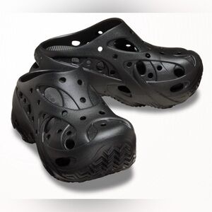 Crocs Caged Clog Black Women size 8